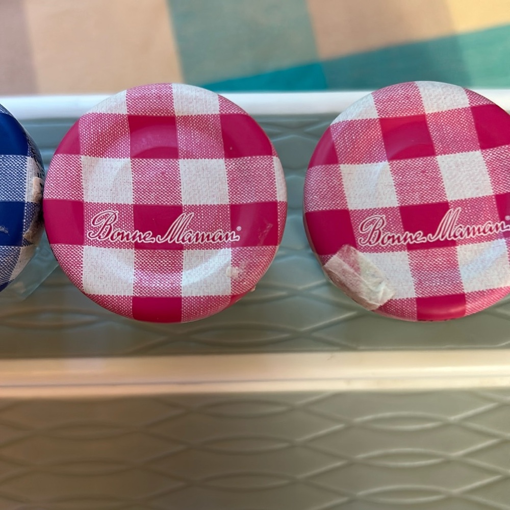 Bonne Maman Bundle of 5 Clear Glass with Assorted Color Gingham Lids Jars 1 Oz - Picture 7 of 9